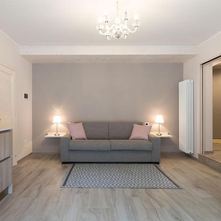 Residenza Conca Verde B&B Il Monolocale Rogolo Luaran gambar